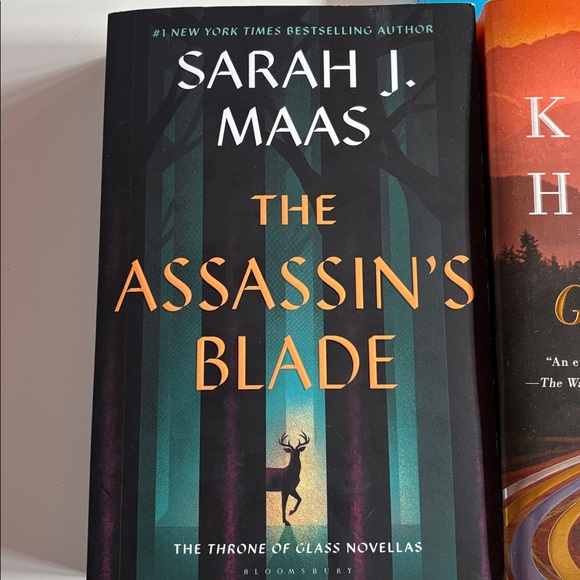 Assorted Books - Picture 2 of 6